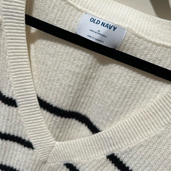 NWOT Old Navy V-Neck Shaker-Stitch Cocoon Sweater sz XL - Picture 3 of 6